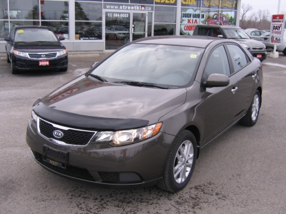 2012 KIA Forte EX at Street KIA in Smiths Falls, Ontario