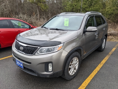 2014 KIA Sorento V6 AWD at Cornell's Auto Sales in Wilton, Ontario